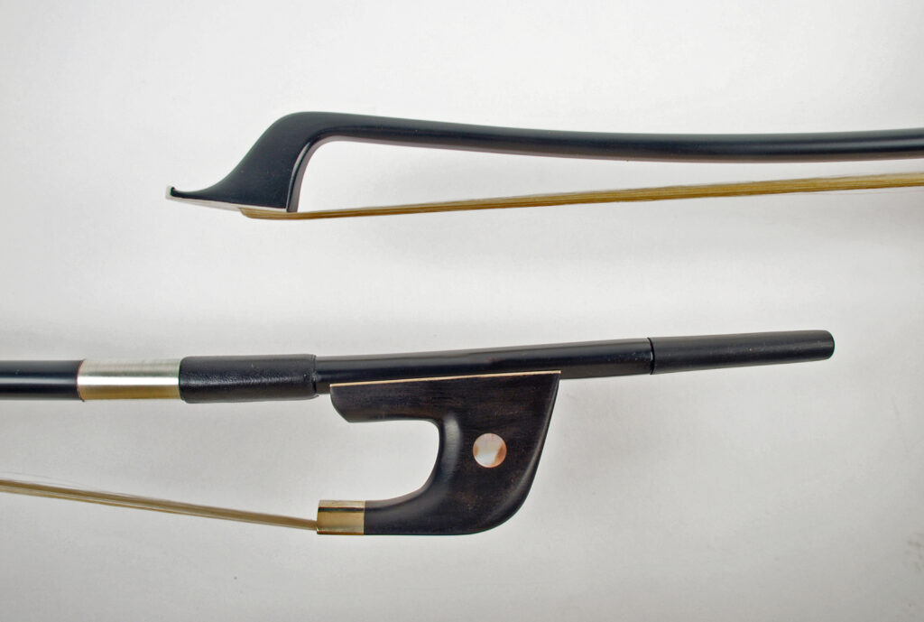 Bassbogen "Carbon" Deutsch